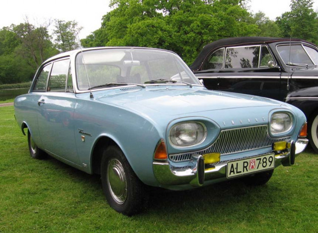 Ford 1964 Taunus fram.jpg