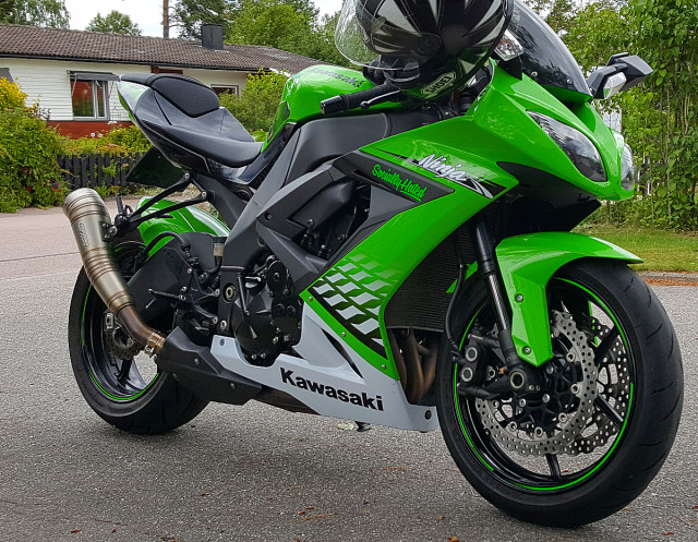 ZX10R 2010.jpg