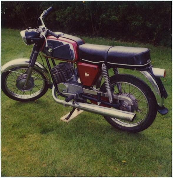 Puch_1_mellan.jpg