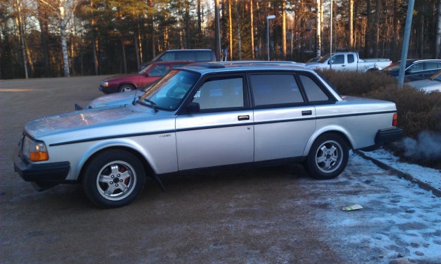 VOLVO 240 Trurbo B21ET