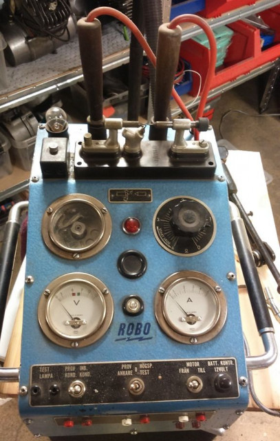 robo V105 instrument.jpg