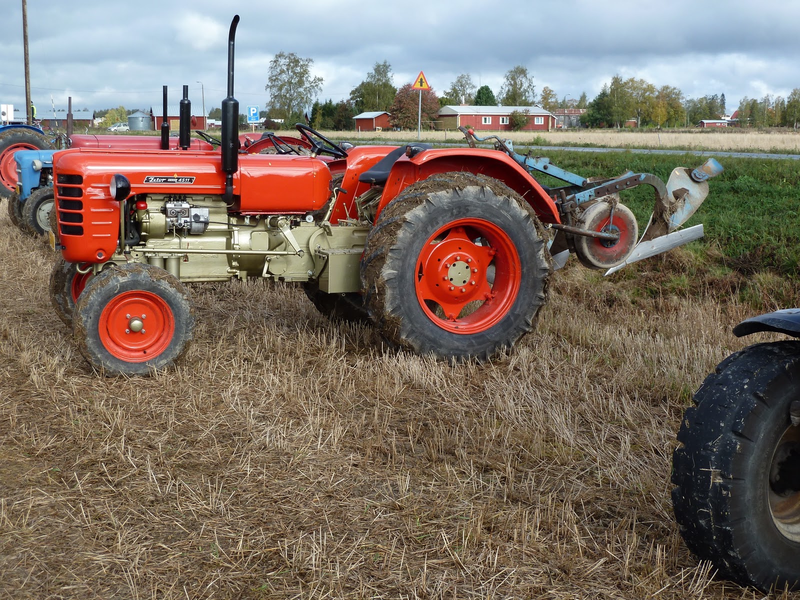 Zetor-4511.jpg