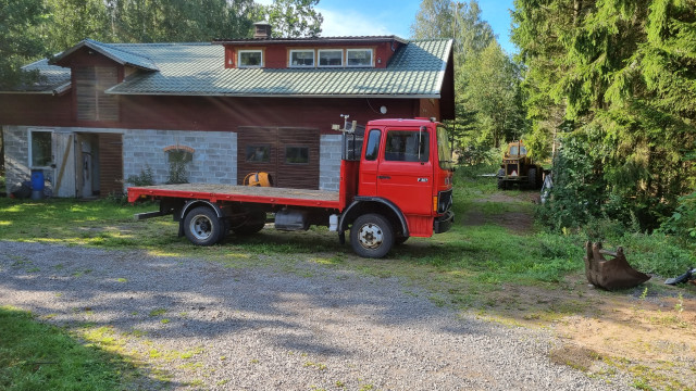 Volvo F4