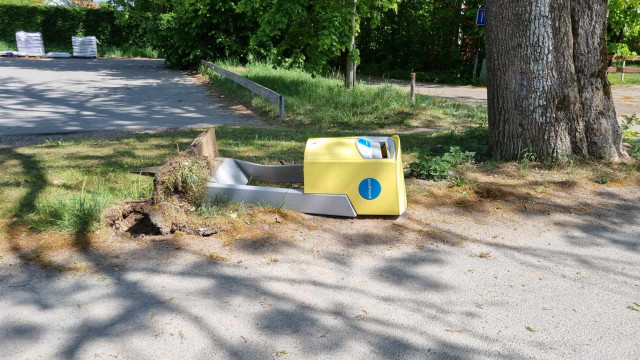 Utanför min  affär här.