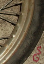 250712 Mcb framhjul 20tum och 2.70 fan frestande för ESGEE.jpg