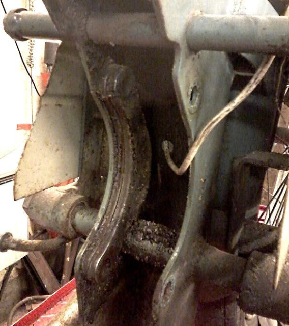 250730 sachs motorfäste för 2 växlad.jpg