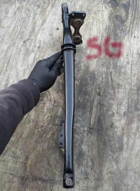 250821 SG vill ha HARLEY DAVIDSON  JD PEASHOOTER SINGLE MODEL B SPRINGER MAIN FRONT FORK.j bara 12000kr plus frakt annan vinkel.jpg
