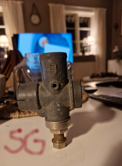 260207 SG hitta förgasare men blev konfys vad det kan vara för Zundapp-DKW osv mindre än de 250cc bing man sålt.jpg