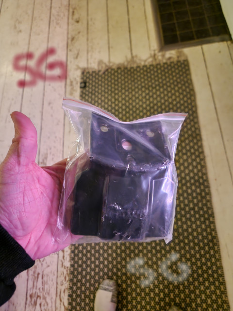 260210 SG och nya bakljus hållare till Zundapp 529 jag fynda.jpg