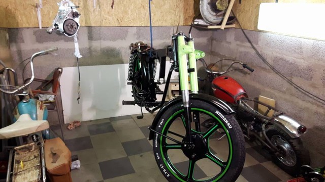 109.jpg (76.13 KiB) Visad 4062 gånger Sakta en bra men långsam fart!!