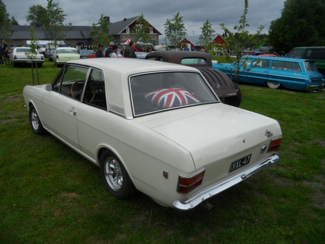 vacker cortina GT på besök från finland...