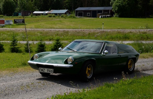lotus europa.jpg