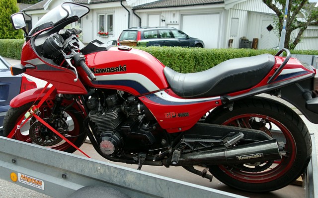 GPZ 750.jpg