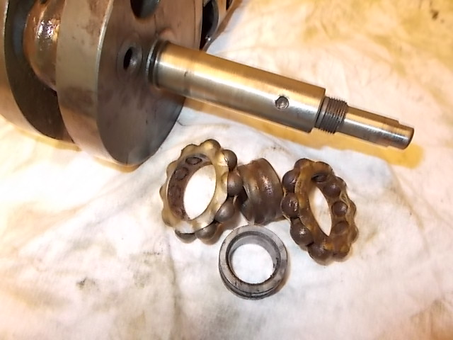 Zundapp motor vevaxel 002.JPG