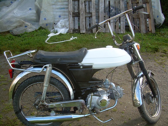 Puch 2 004.JPG
