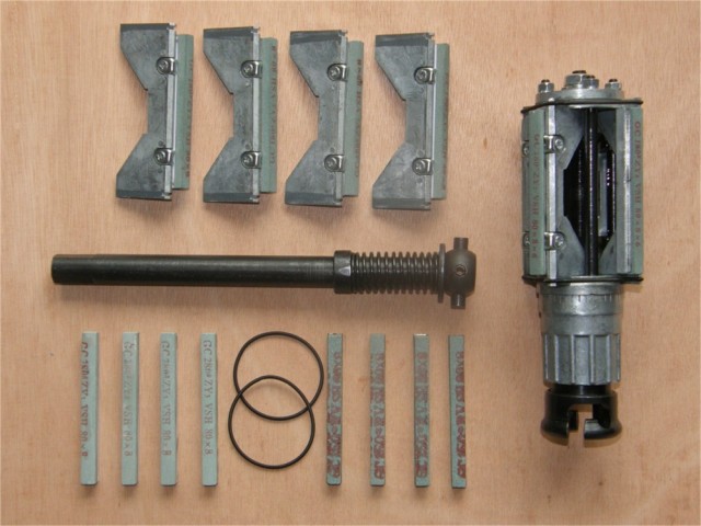 Professional-Machine-font-b-tools-b-font-Deep-Hole-bore-cylinder-horning-font-b-tool-b.jpg